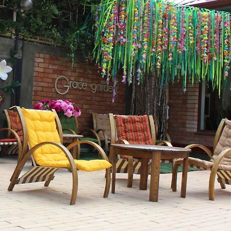 Hotel Grace Garden Kum Bagian luar foto