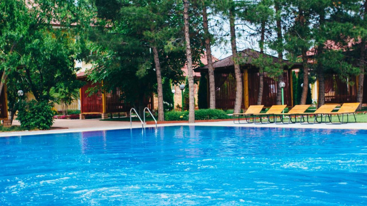Hotel Grace Garden Kum Bagian luar foto